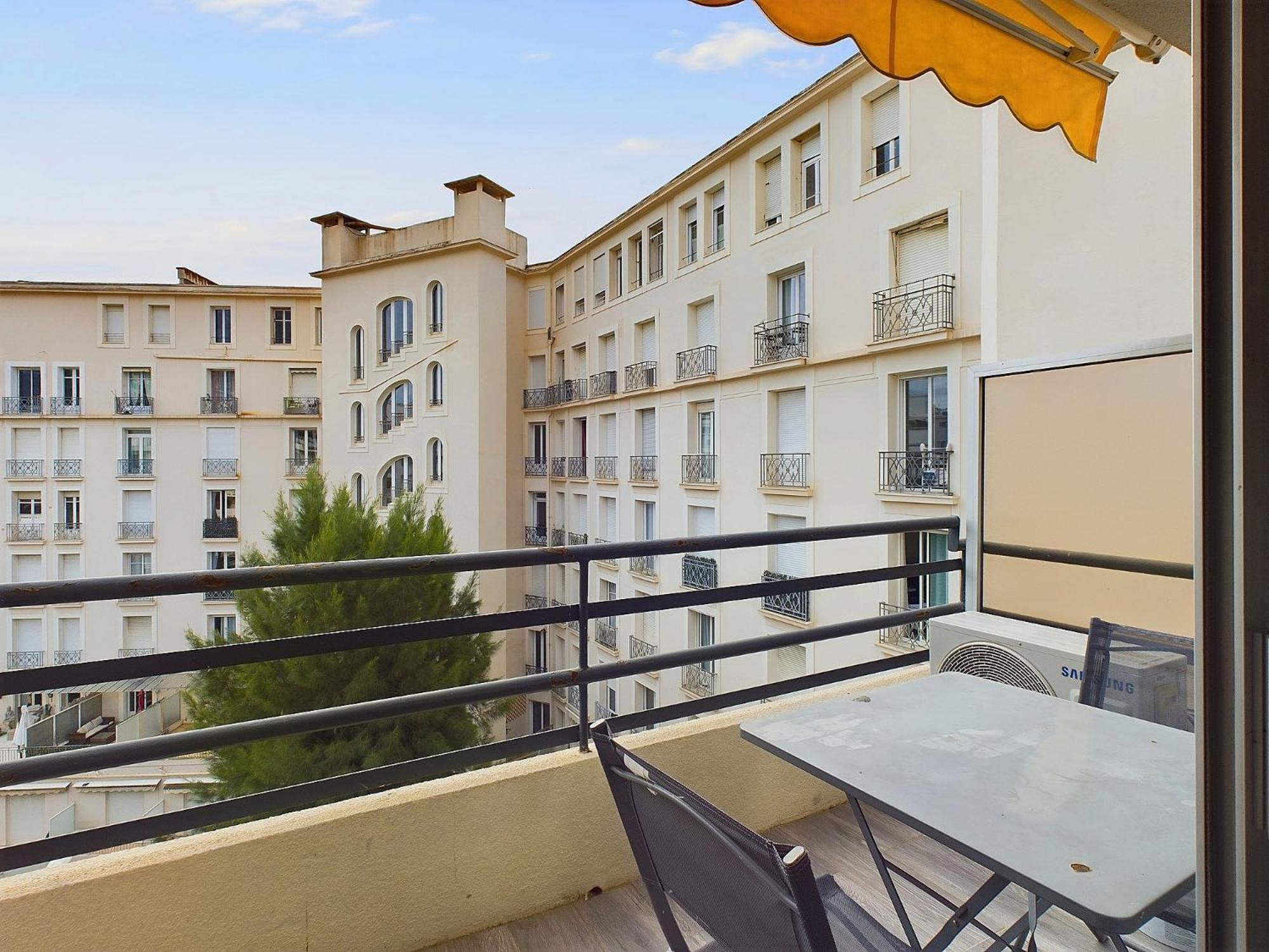 Appartement Valentina 16/18 Rue Rouaze *